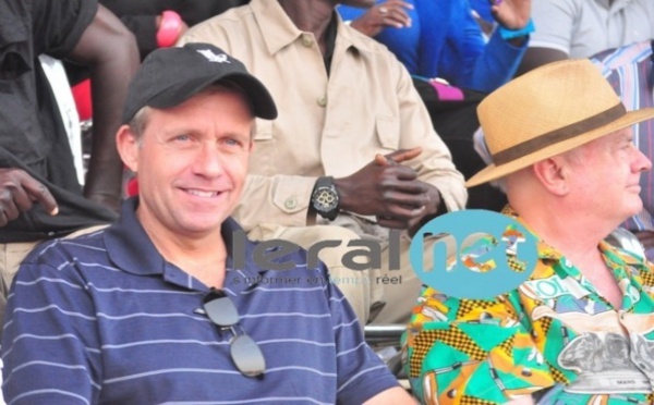 Lutte: Lewis Lukens, l'ambassadeur des Usa au Sénégal était dimanche, au stade Demba Diop 
