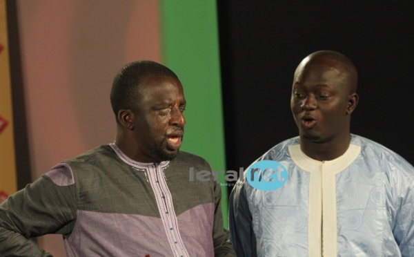 Moustapha Diop avec Baye Ndiaye, le frère de Aziz Ndiaye