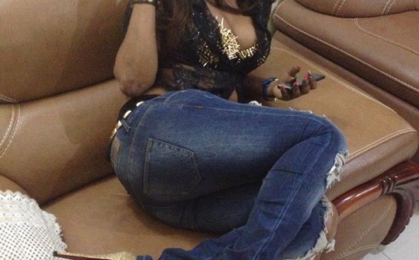 Awa Fall la jet setteuse qui fait le buzz à Dakar