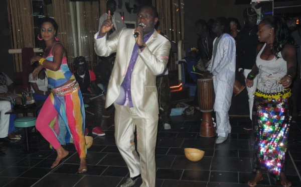 Salam Diallo au papayer night-club de Saint-Louis