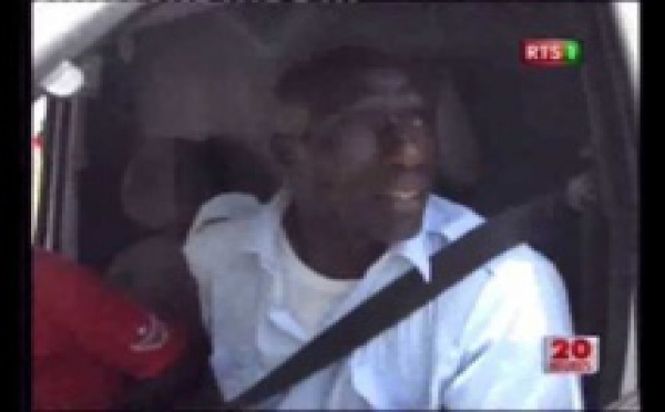 [Regardez!] Insolite: Il se fait surprendre au volant de sa voiture  sans ceinture de sécurité...
