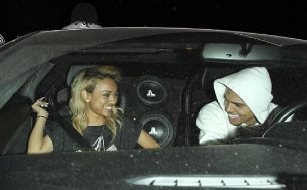 Karrueche Tran nue avec Chris Brown, que faire quand son ex ne veut pas partir ?