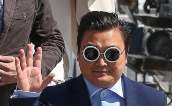 Un sosie de Psy débarque à Cannes et dupe les stars Dédoublement d’une personnalité