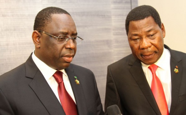 Macky Sall aux côtés du Président Yayi Boni du Bénin