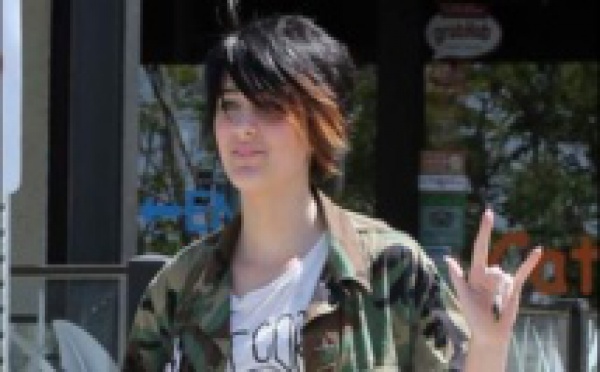 Un juge veut une enquête sur Paris Jackson après sa tentative de suicide