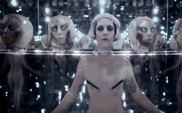 Une plasticienne française réclame 31,5 millions à Lady Gaga
