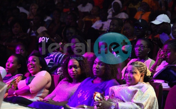 Déguène Chimère, Mado et Bessel impressionnées par leur patron, Youssou Ndour