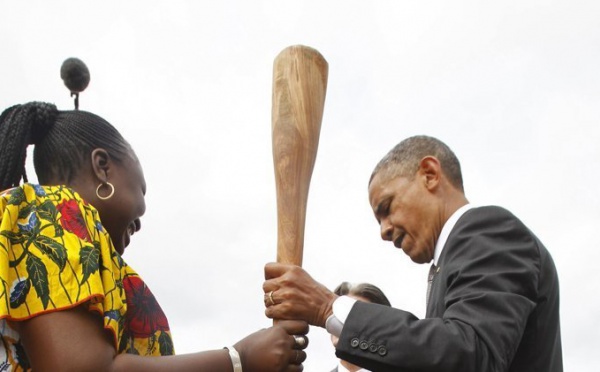 Barack Obama se met au pilon