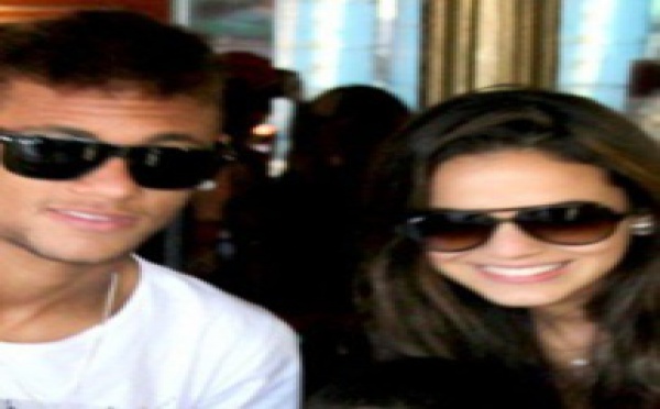 Neymar demande l’amitié à Balotelli, il lui répond qu’il préfère celle de sa copine
