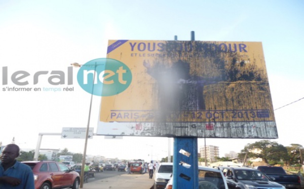 Youssou Ndour indésirable devant la permanence du Pds !