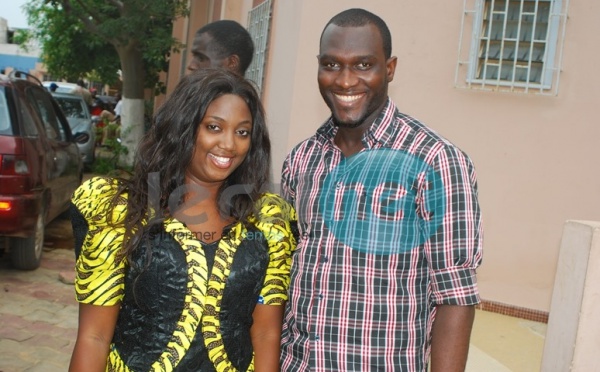 Aïcha Diouf de Sen Tv en galante compagnie
