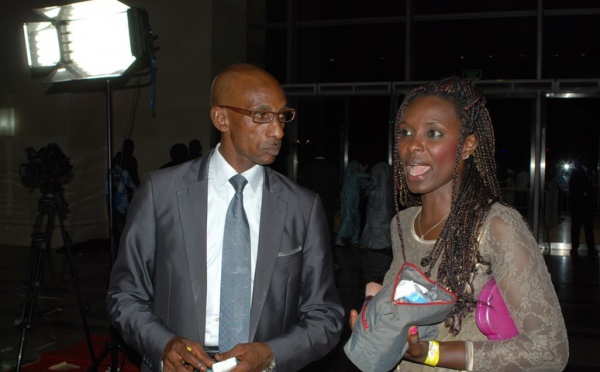 Kamou, le fidèle ami de Youssou Ndour, avec une des maquilleuses de la Tfm