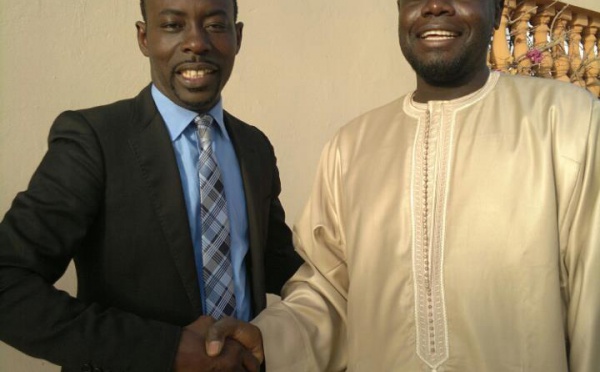 Boub's et Mourtada Kébé devant le domicile de Cheikh Yérim Seck