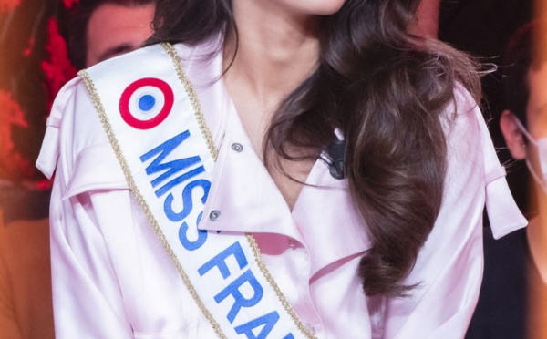 "Je n'ai pas toujours eu ce corps" : Diane Leyre (Miss France 2022) se confie sur ses anciennes "rondeurs"