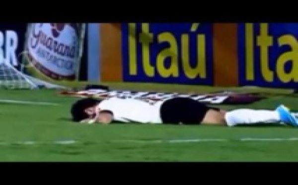 Football: Bêtisiers des plus grands loupés en 2013..Compilation (Regardez)
