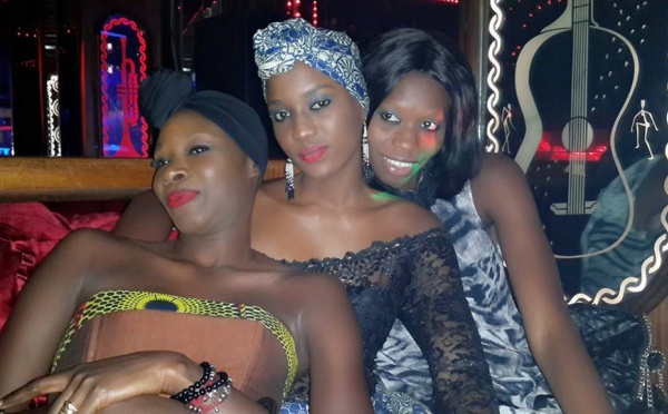 Fleur Mbaye, Eva  Chon et Kenza Ndiaye