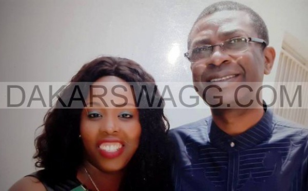 La journaliste people de L'Obs, Maria Dominica Diedhiou avec Youssou Ndour