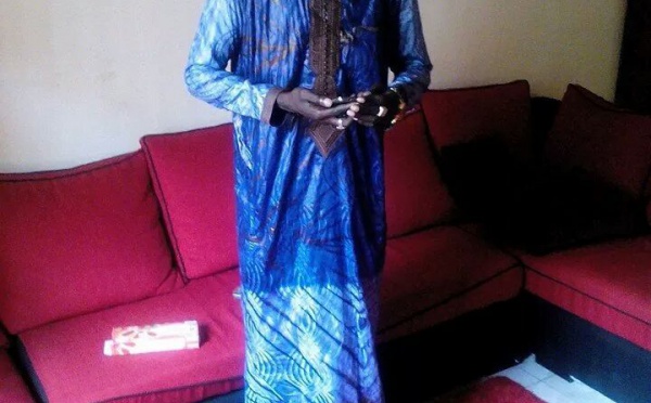 Babacar Seck, le percussionniste du Djolof Band, en mode Tabaski