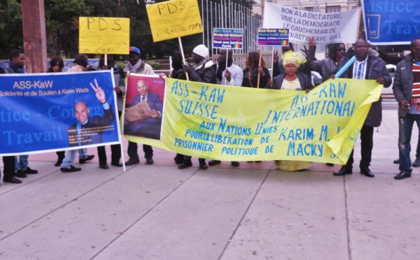 Les images de la manifestation d'Ass-KaW  devant le siège des Nations-Unis à Genève
