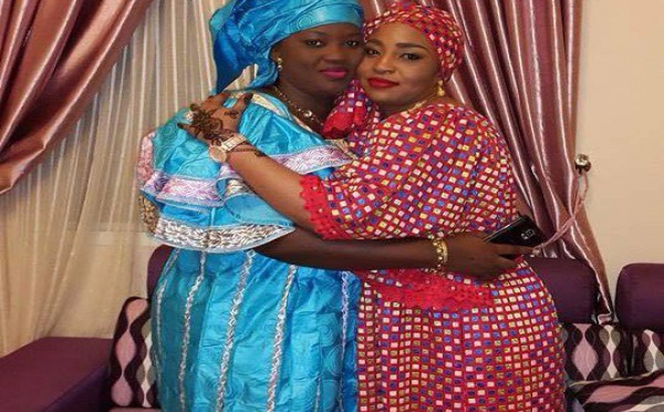 Les deux épouses de Serigne Mboup CCBM en parfaite complicité