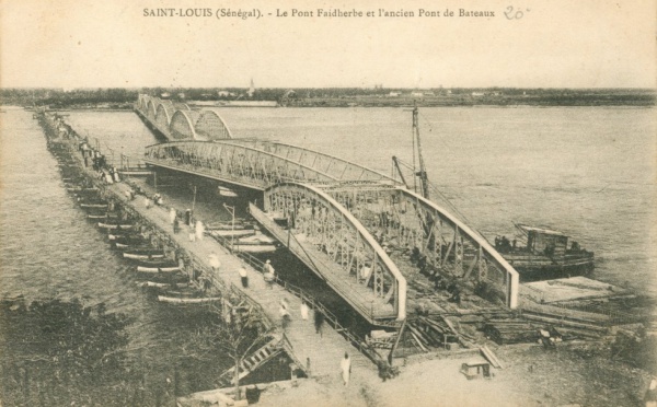 La reconstruction du Pont Faidherbe à St-Louis