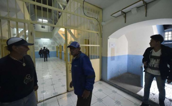 En Équateur, une prison surpeuplée devient un hôtel de luxe