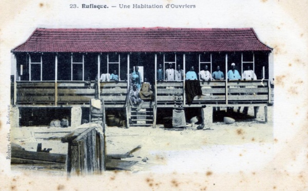 Un autre exemple, plus ancien, de maison d’ouvriers, à Rufisque cette fois.