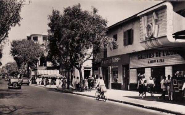 PHOTO SOUVENIR - Dakar des années 50