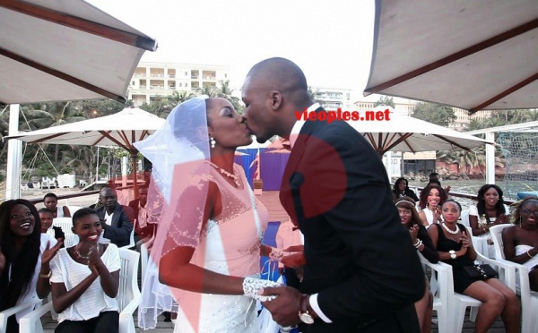 Photos: faux mariage de Queen Biz… Regardez