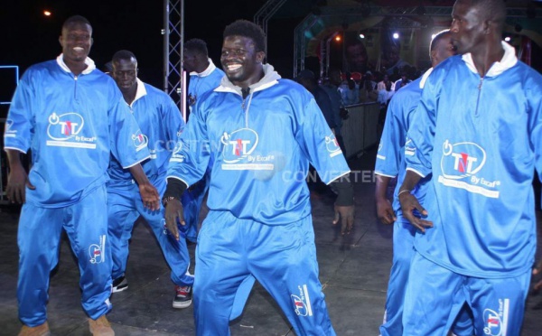Saison TNT:   Les images du 1er face to face Zoss vs Ama Baldé et Tapha Tine vs Gouye Gui