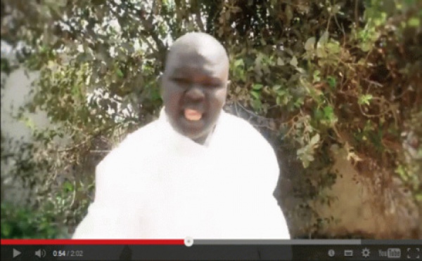 Video: Niokhite et le chaud vermicelle, à mourir de rire