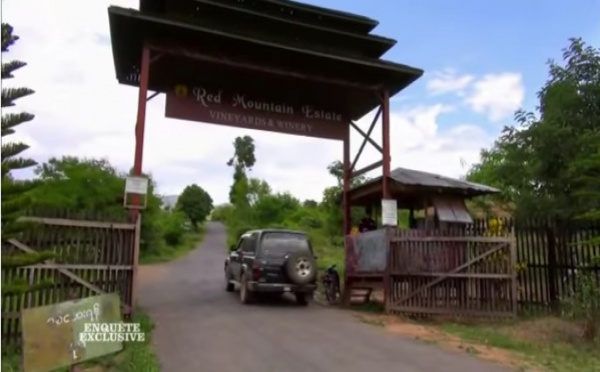Documentaire:Enquête exclusive Touristes, opium et guérilla bienvenue en Birmanie 2015