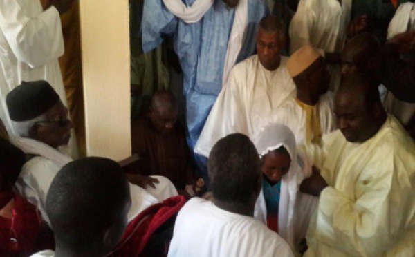 Serigne Djily Fatah reçu par Serigne Sidy Mokhtar et Serigne Mountakha Mbacké 