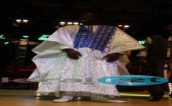 Images Inédites: Regardez comment Dj Boub's imitait Ouzin Keita au Grand Théâtre
