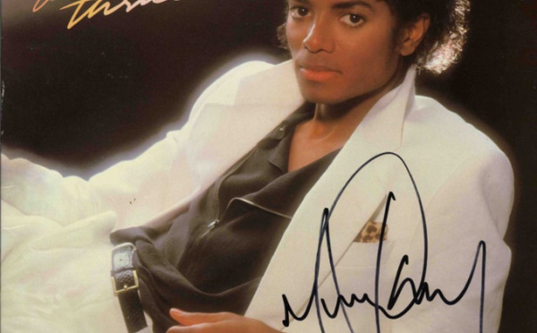 Michael Jackson aurait versé 200 millions de dollars en pot-s-de-vin aux victimes d'abus sexuels