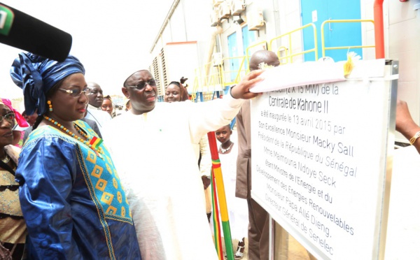 Macky Sall inaugure la centrale électrique de Kahone et annonce ses ambitions pour le secteur