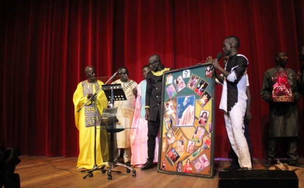 Le danseur Pape Moussa rend hommage son père Bouly Sonko (photos)