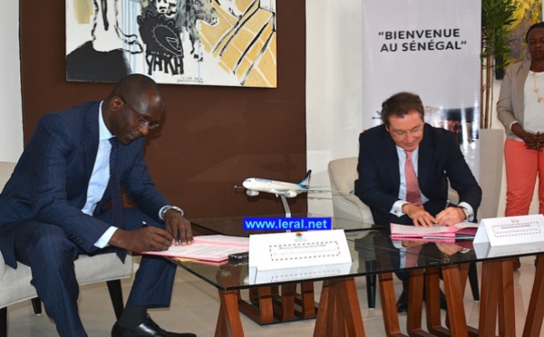 Promotion de la destination Sénégal : Diouf Sarr et le Pdg de Corsair signent une charte d’engagement pour la baisse des tarifs (images)