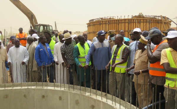 Touba : Cheikh Tidiane Dièye, ministre de l'Hydraulique et de l'Assainissement, a fait le tour des chantiers d'assainissement 