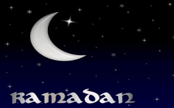 Sermon en wolof Julli Ajuma à Touba sur l’apparition du croissant lunaire : A quelle annonce se fier ? Cas de l’erreur de l’Arabie saoudite sur la Korité 2015.
