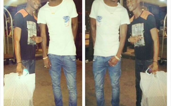 Waly Seck en compagnie de son ami Seydou
