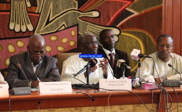 Conférence de presse des Recteurs et Directeurs des Institutions publiques d’enseignement supérieur sur le "caillassage" du cortège de Macky Sall 