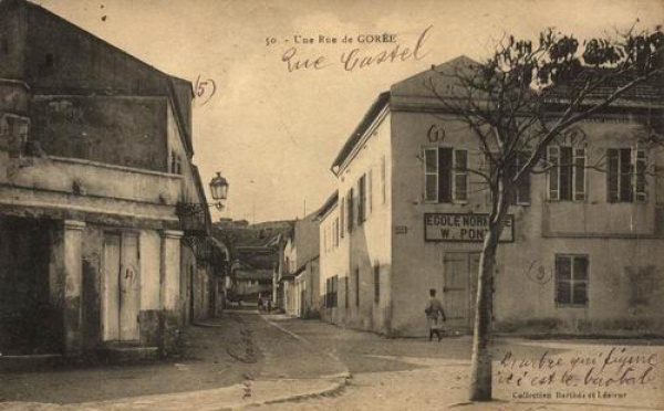 Carte postale : L'Ecole normale William Ponty de Gorée