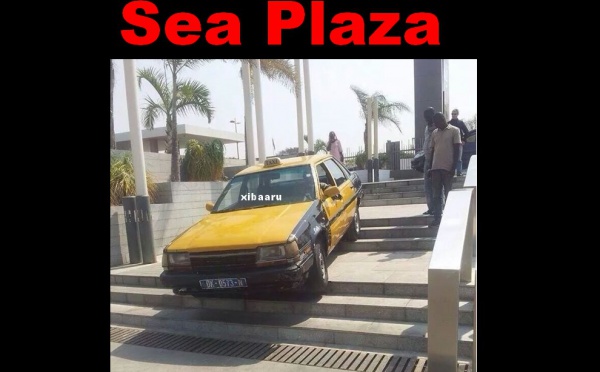 C’est vraiment le code de la déroute au Sénégal…Un autre taxi sur des escaliers à l’hôtel Sea Plaza