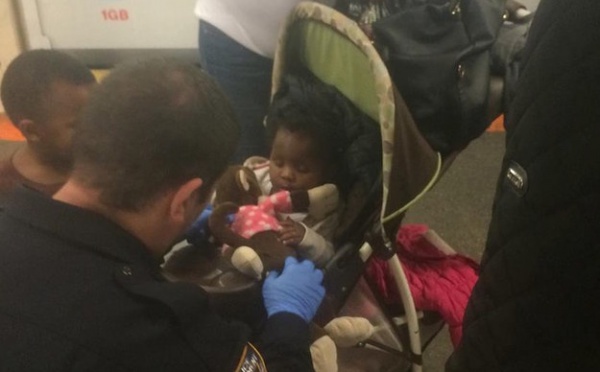 Cet homme a risqué sa vie pour sauver un bébé tombé sur les rails du métro