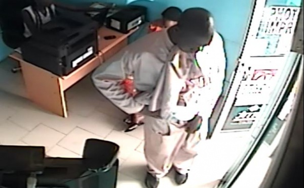 Vidéo - Vous n'allez pas croire où ce voleur cache son butin... Regardez