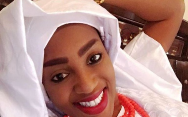 Zakhra Mbow affiche un sourire radieux !