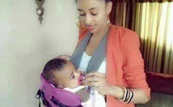 Sokhna Aïdara épanouie avec son enfant !