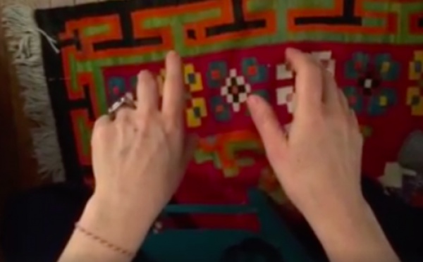 Voici une astuce géniale pour faire des multiplications avec ses mains