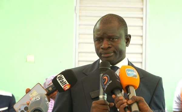 Thiès I Education :  Dr. Babacar Diop réceptionne les travaux de rénovation du CEM de Cité Lamy
